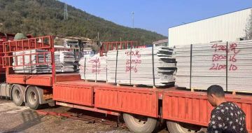 景德镇 芝麻灰花岗岩光面毛板出货日常