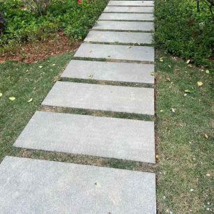 景德镇 芝麻黑小区踏步、汀步石铺装效果