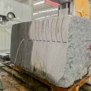 景德镇 602，大花芙蓉白，绳锯加工弧形路沿石