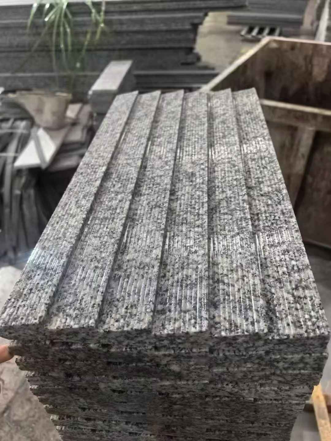 景德镇 狼牙石