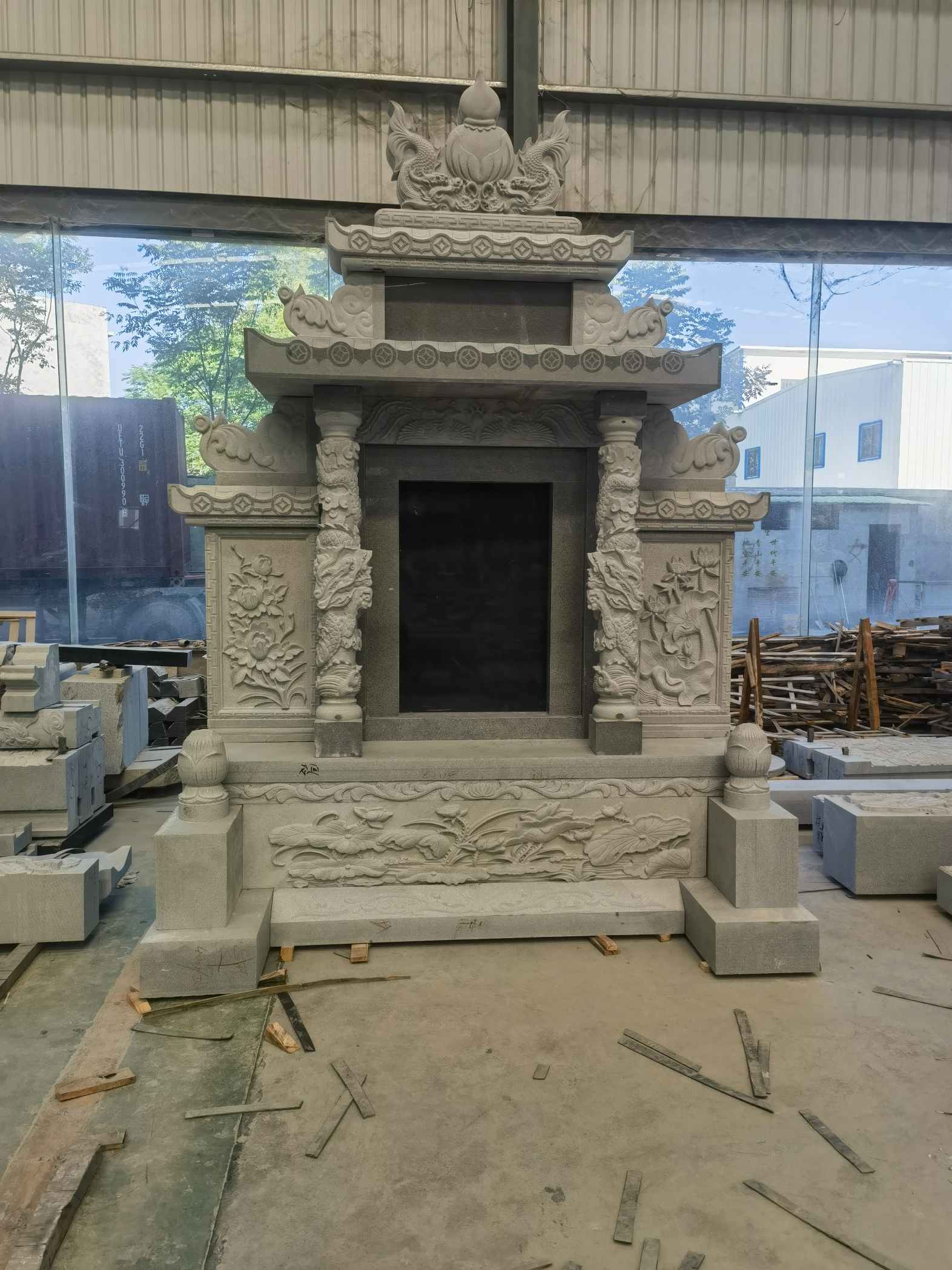 景德镇 芝麻灰高档墓碑、土墓，一套也支持定做