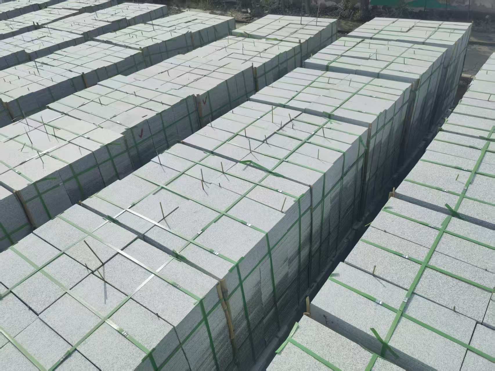 景德镇 芝麻白1.8公分火烧300*600地铺，清仓大甩卖