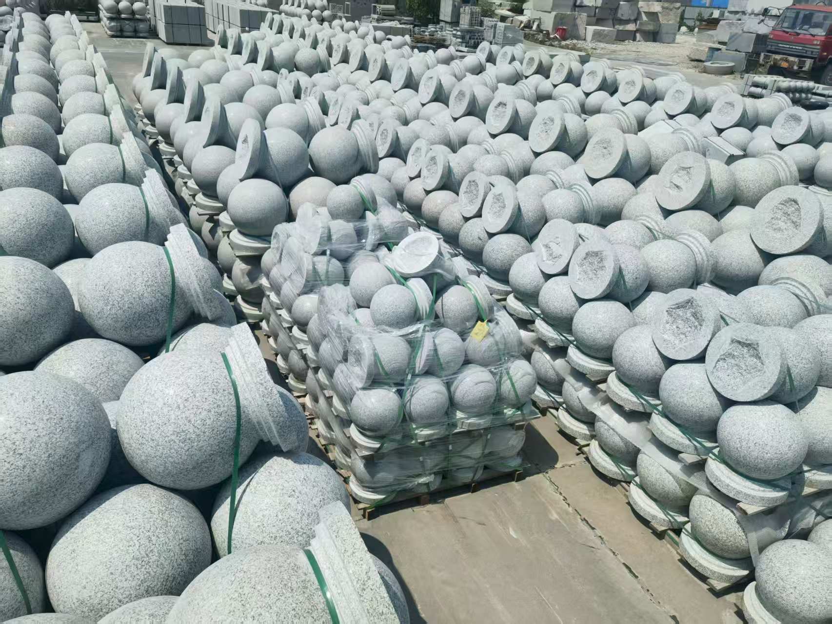 景德镇 花岗岩实心圆球，石球，挡车球，挡车石，车止石，路障石。