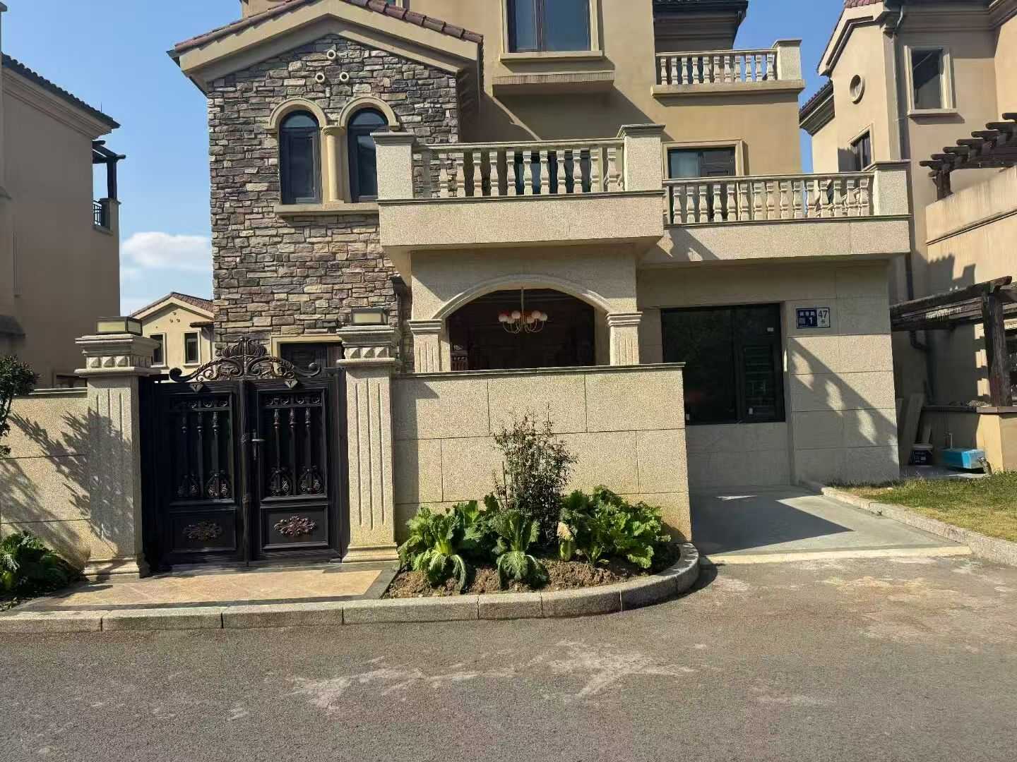 景德镇黄金麻别墅干挂效果展示