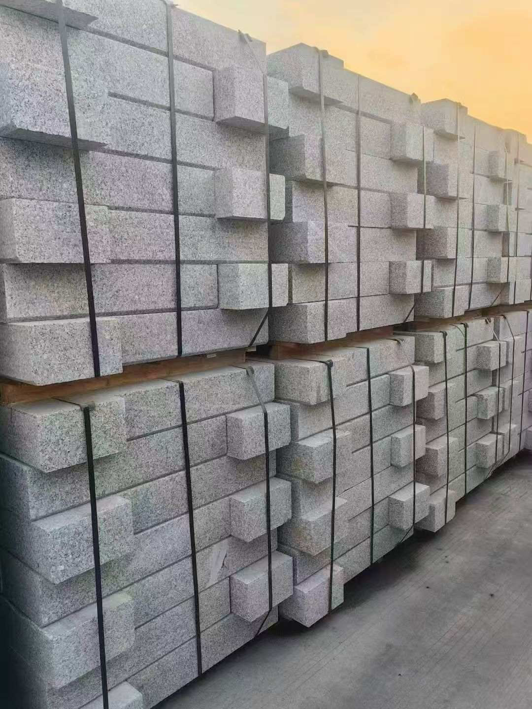 景德镇 芝麻白路沿石