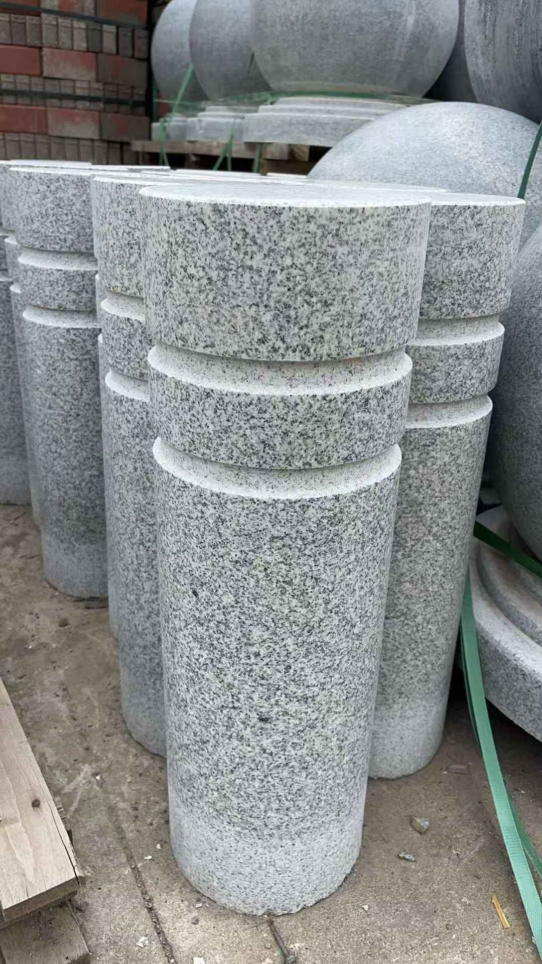 景德镇 芝麻白花岗岩挡车柱、隔离柱多少钱