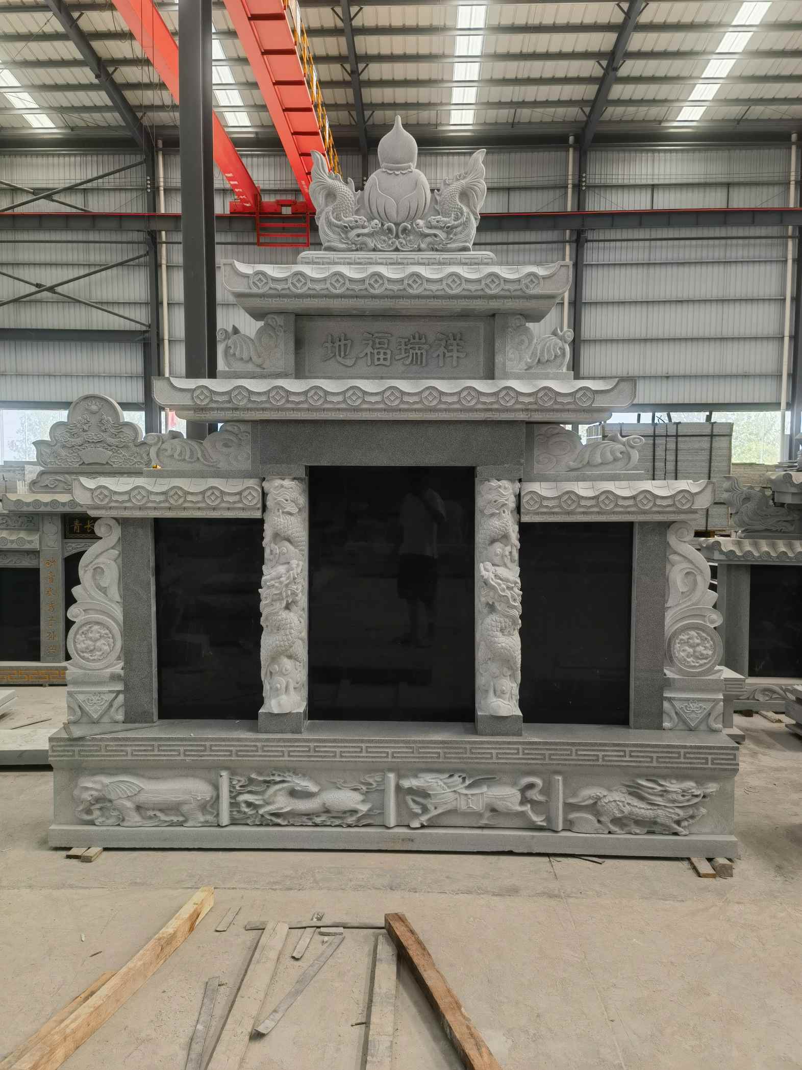 景德镇 芝麻灰高档墓碑、土墓，一套也支持定做